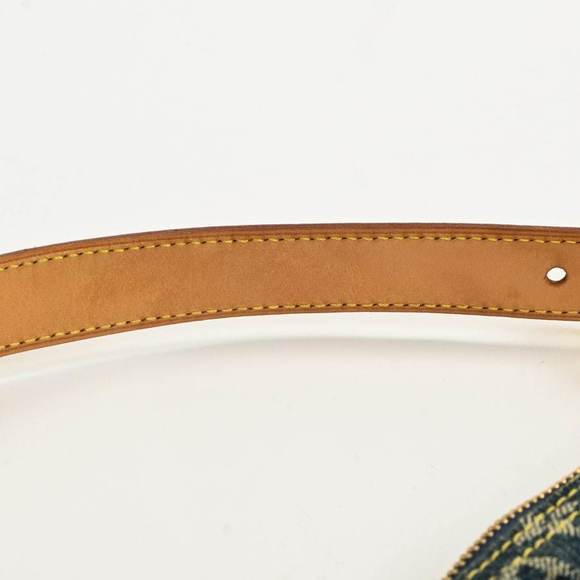 Louis Vuitton Baggy PM Monogram Denim Shoulder Bag - Picture 8 of 11